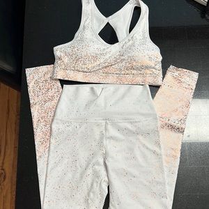Buffbunny rose gold set size small bottoms and medium top